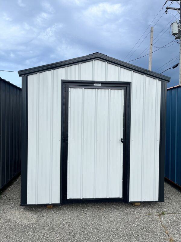 8x12 Bargain Barn