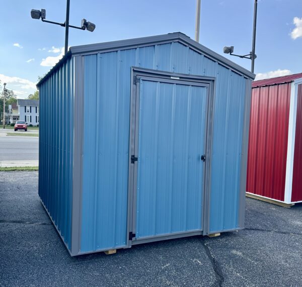 8x10 Bargain Barn