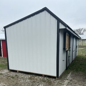 10x30 Deluxe Horse Barn