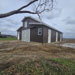 exterior of a monitor horse barn