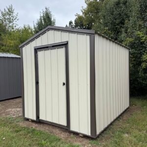 8x10 Bargain Barn