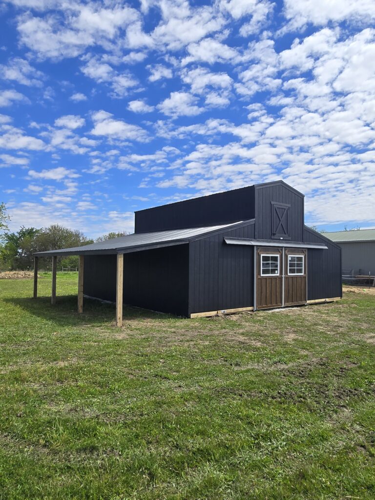 30×30 Monitor Horse Barn