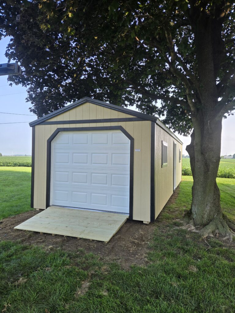 12×32 One-Car Garage