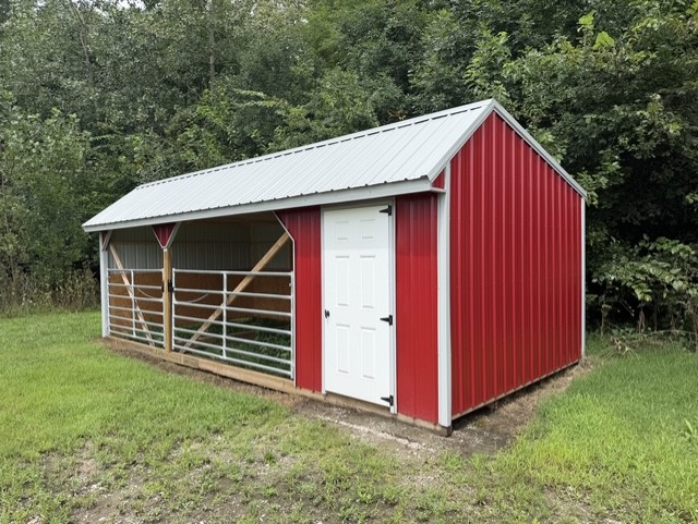 12x26 Open Horse Barn Deluxe